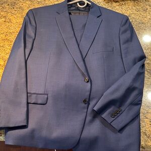 Elegant Ralph Lauren 52R Navy Men's Suit - Jacket and Pants